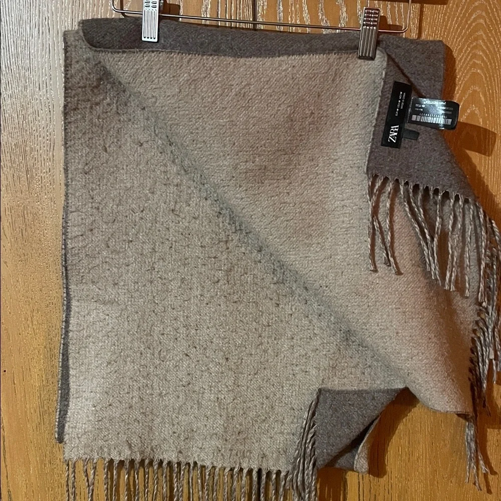 Zara Dark Brown Wool Scarf